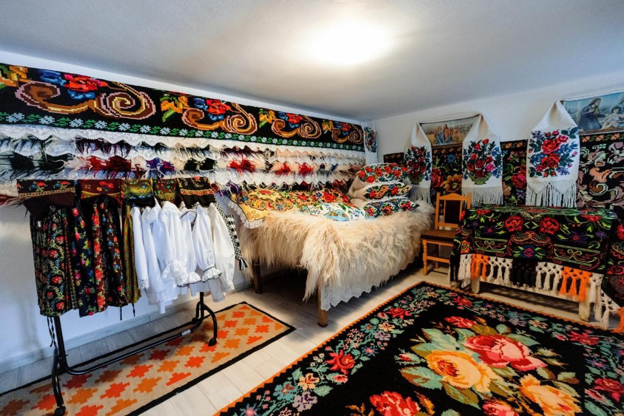 Pensiunea Hai In Maramures Birsana Экстерьер фото