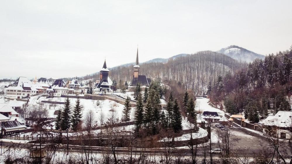 Pensiunea Hai In Maramures Birsana Экстерьер фото